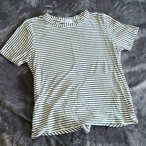 Cute Like New Black White Stripe short sleeve